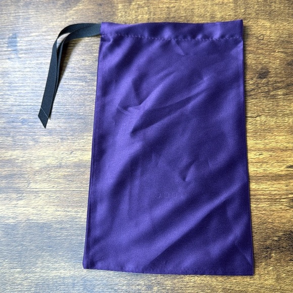 Gucci Rich Purple Storage Bag - Picture 2 of 4
